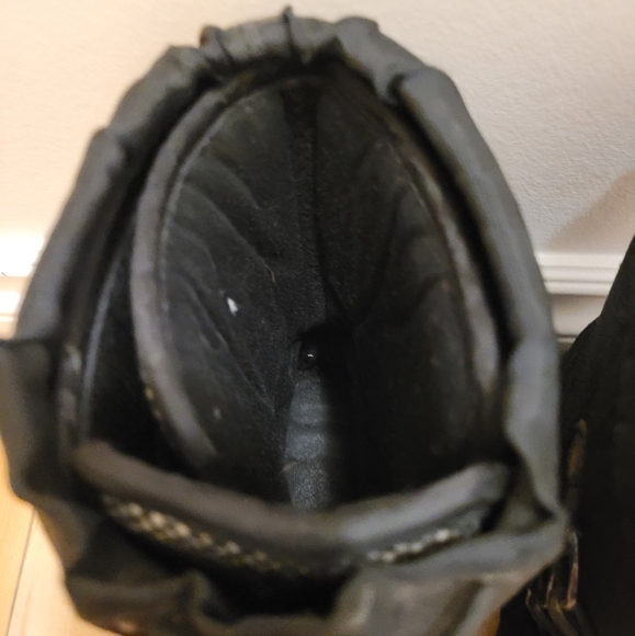 Baffin Kids Size 1 Winter Snow Boots - Picture 5 of 8